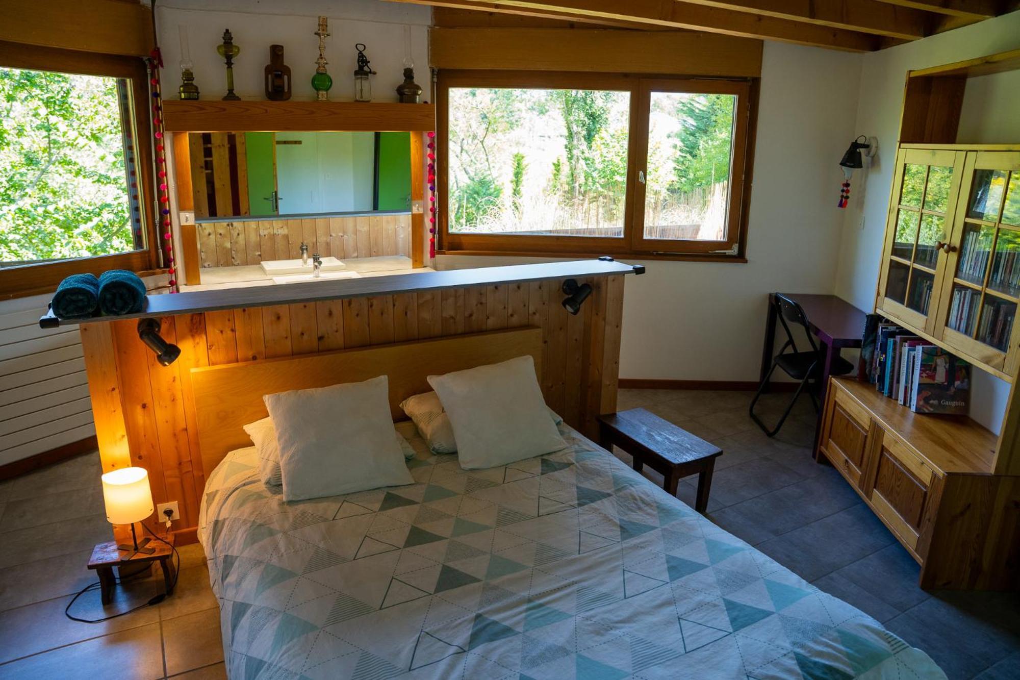 Le Grand Nid - Maison Alveole Bed And Books เซียส์ ภายนอก รูปภาพ